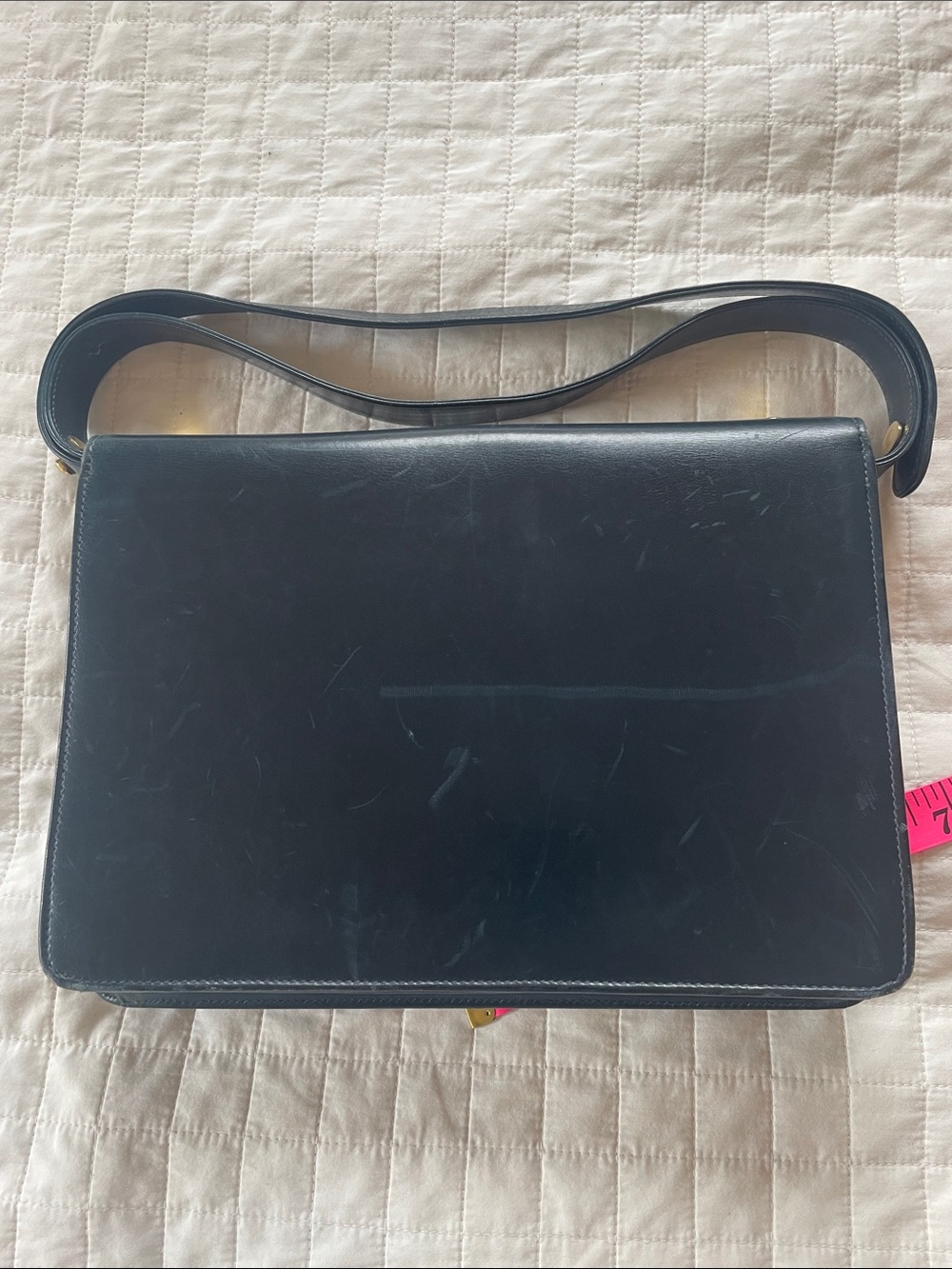 Vintage Salvatore Ferragamo - Navy Leather Shoulder Bag with Gold Hardware - Picture 5 of 5